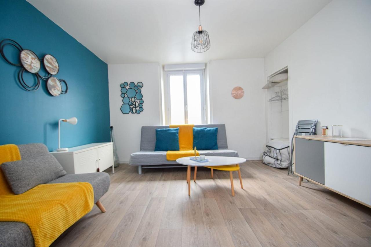 Grand Studio Au Coeur De Dinard A 1Min Du Marche Et 6Min Plage De L'Ecluse Apartment Exterior photo